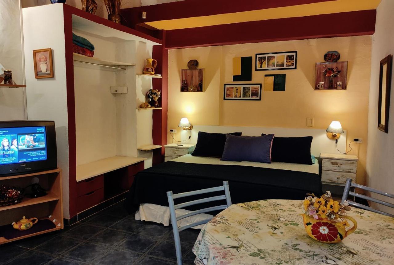 Studios La Bella Vida En Escobar Belén de Escobar Kültér fotó
